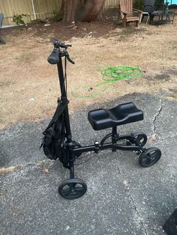 Black Knee Scooter with Bag