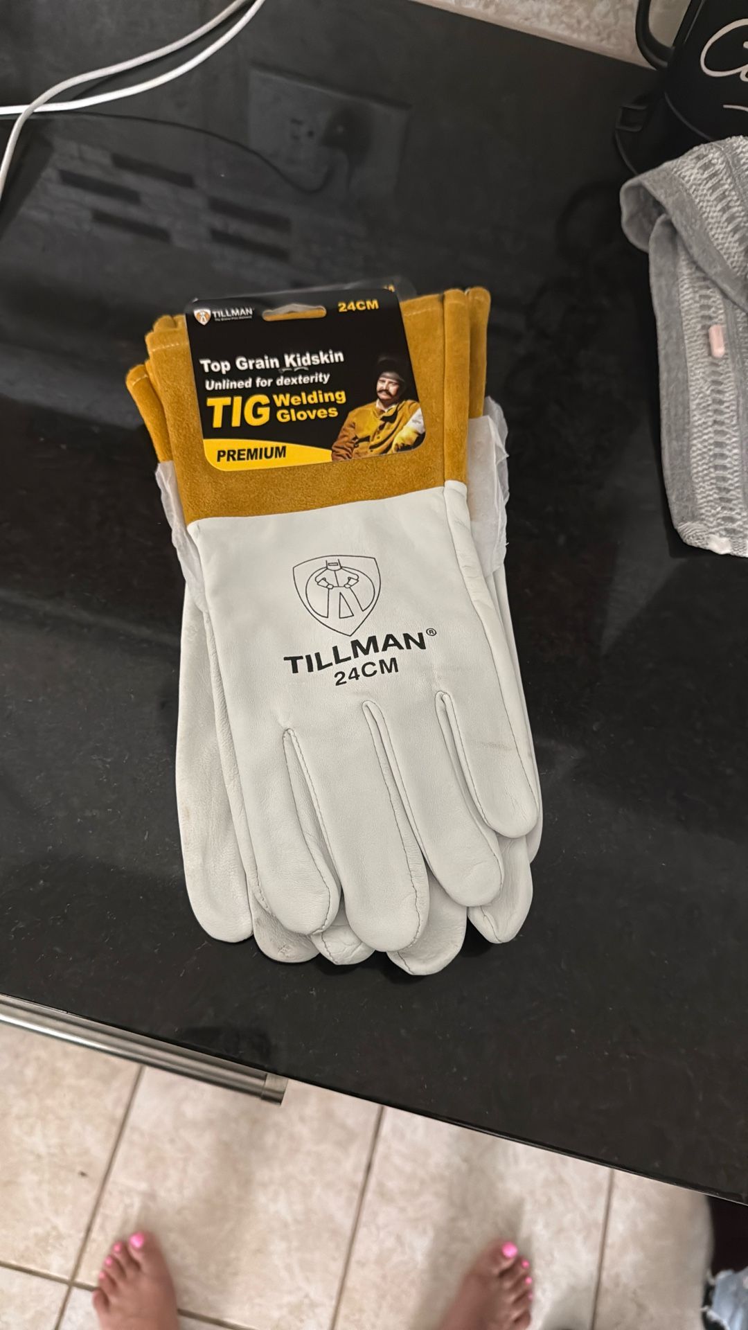 Gloves