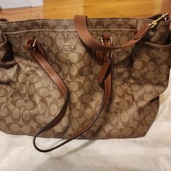 Large Womens Coach Shoulder Purse