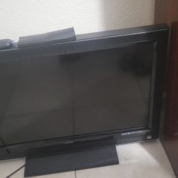 32 Inch TV 