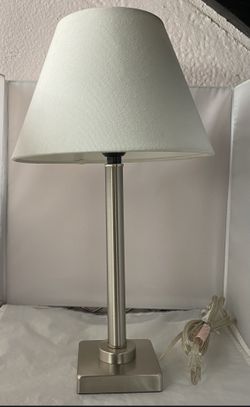 Table/Desk Lamp 19” Tall