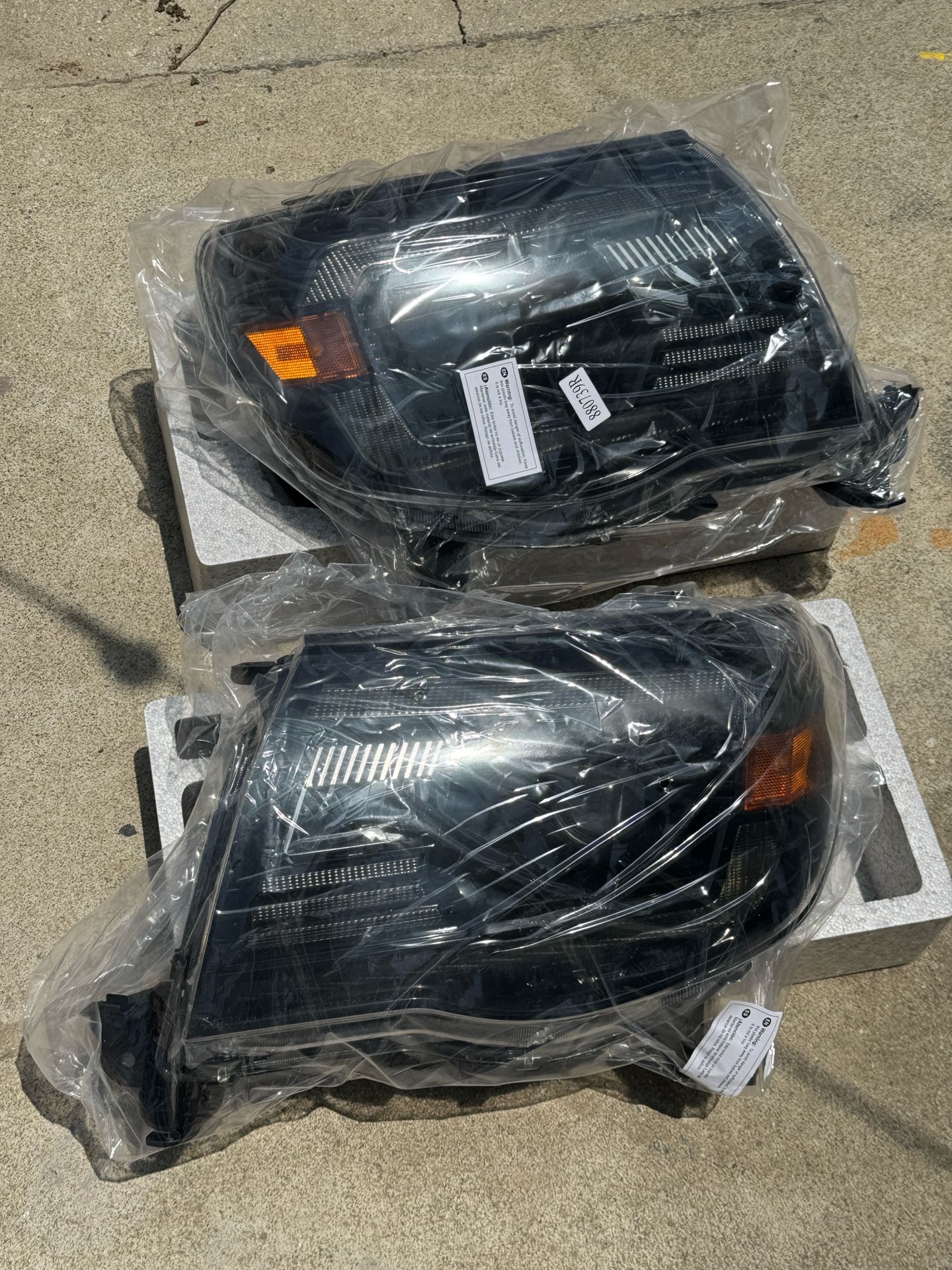 2005-2011 Toyota Tacoma headlights