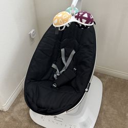 4moms mamaRoo Multi-motion Baby Swing Smart Connectivity