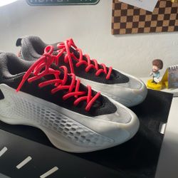 AE Youth Basketball Shoes 