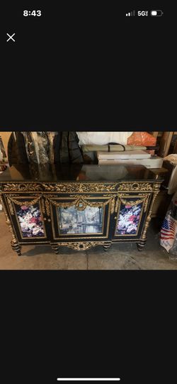 Armoire Asian