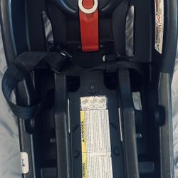 Graco Click Connect Base