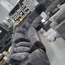 ✨️ XL Sectional Sofa ✨️ Furniture Queen Bedrooms, Dining Avail 