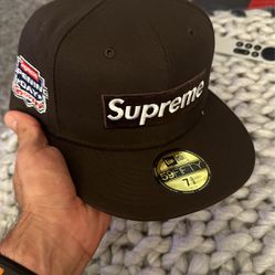 Supreme New Era Hat “No Comp”