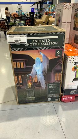9 Ft Pre-Lit Animated Ghostly Skeleton Halloween Decoration $150