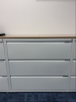 Lateral White Cabinets