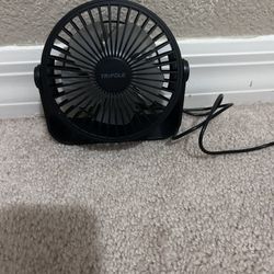 Mini Tabletop Fan 