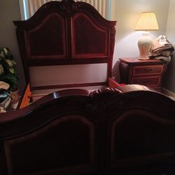 Queen Size Head Board,bed Frame And End Table
