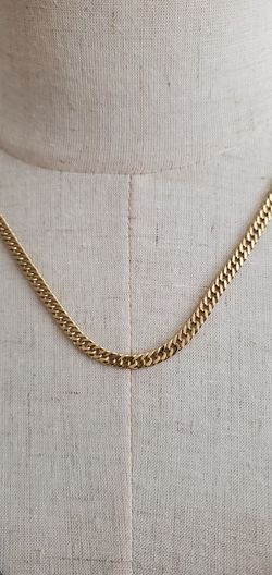 K18 Japan Gold Chain, 20 Inches, Weighing 10.4 Grams for Sale in 