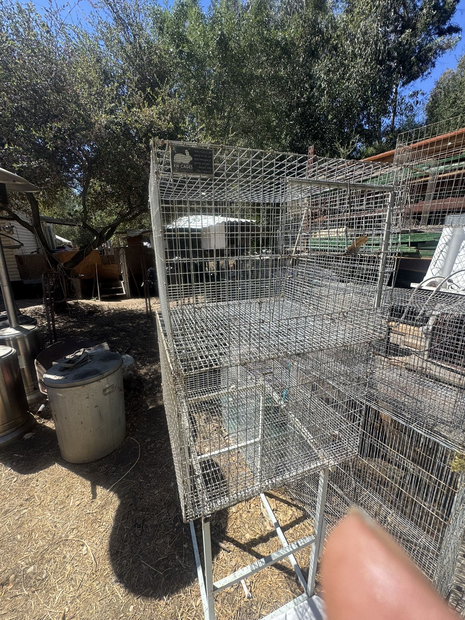 Bird Or Rabbit Cages / Jaulas Pa Pájaros O Conejos