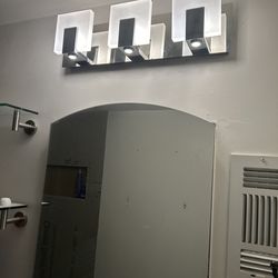 Kohler medicine cabinet mirror , led vanity lights, 24 inch sink