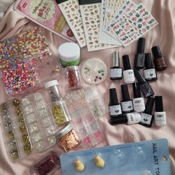Nail Supplies 