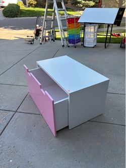 Toy box