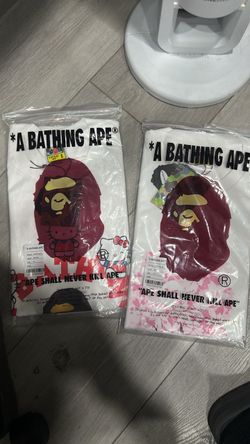 A Bathing Ape x Hello Kitty T-Shirts (2)