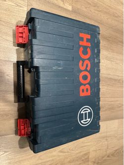 Bosch 11264EVS, a 13-amp 1-5/8-inch SDS-max corded variable-speed rotary hammer drill.