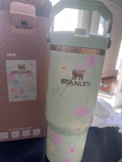 Stanley Tumbler Floral Print with Handle 30oz