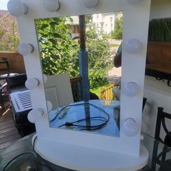 Make Up Mirror