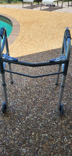 Foldable Walker