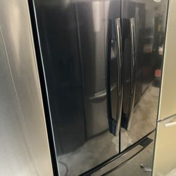 Refrigerator whirlpool  