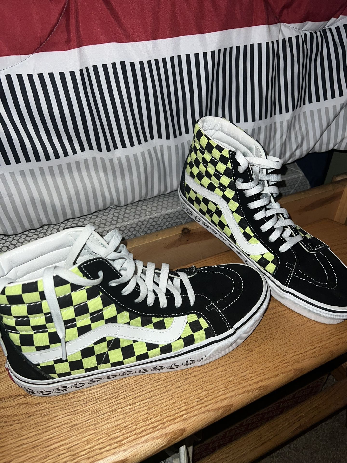 Vans- Hightop Checkard