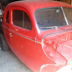 40 Ford 2 Door