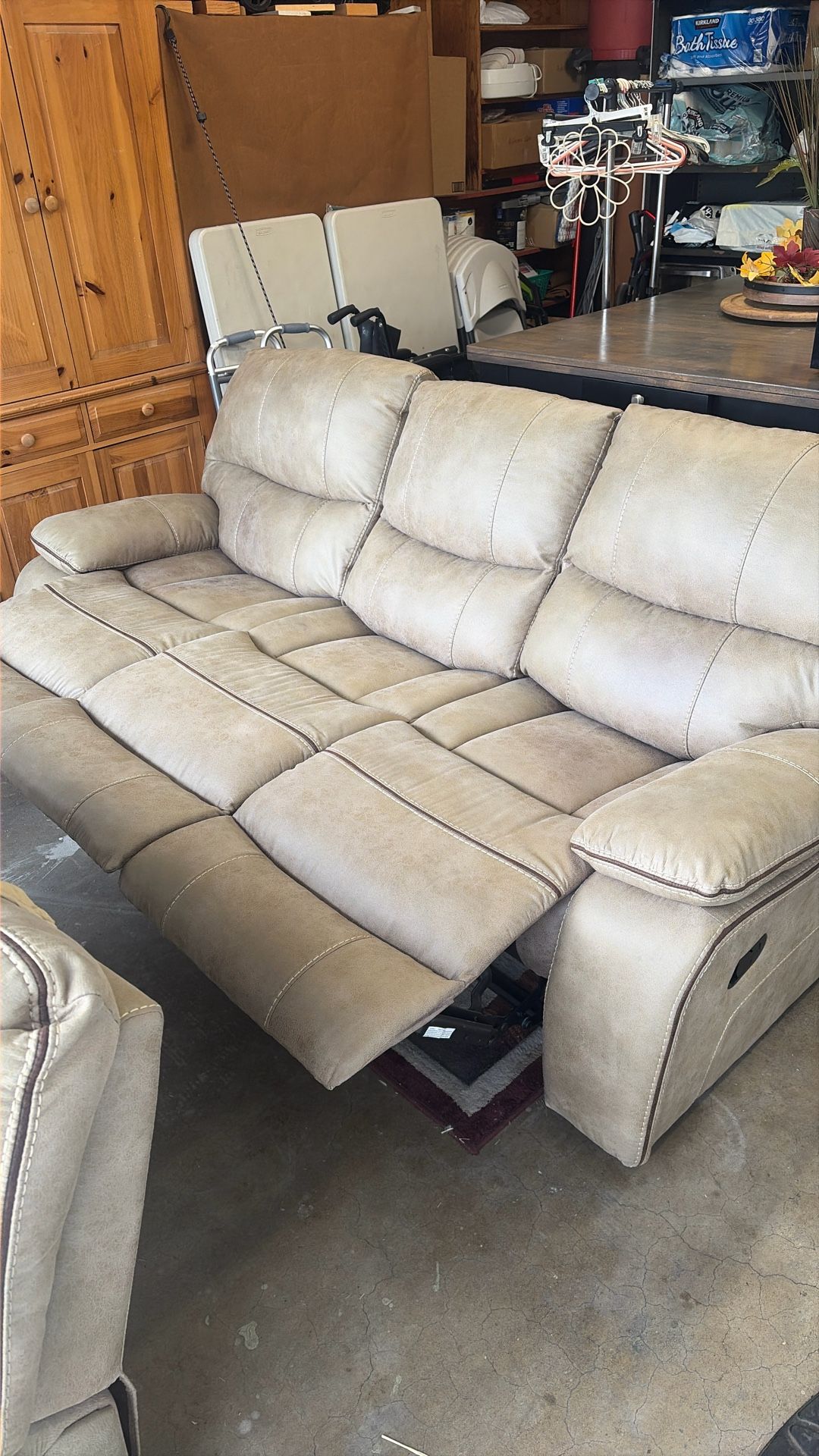 3 Recliner Sofa