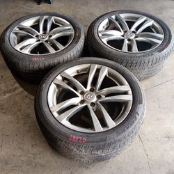 Rims And Tires 18" For 2008 Infiniti Stock 28520