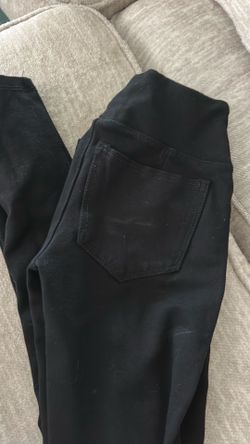 Black leggings
