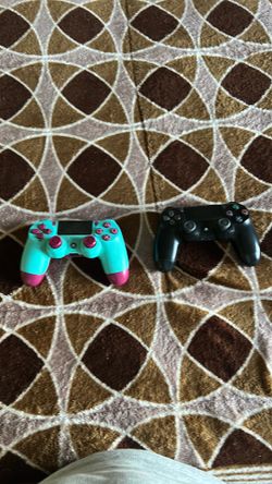 PS4 controller