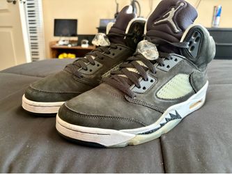 Air Jordan 5 Retro ‘Oreo’ - Size 9M