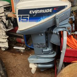 Evinrude 15  Hp