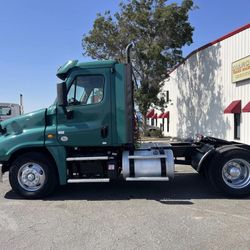 2018 Freightliner 125