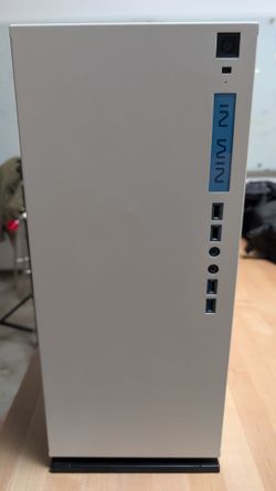 InWin 101 Mid-Tower ATX Case | White | Tempered Glass