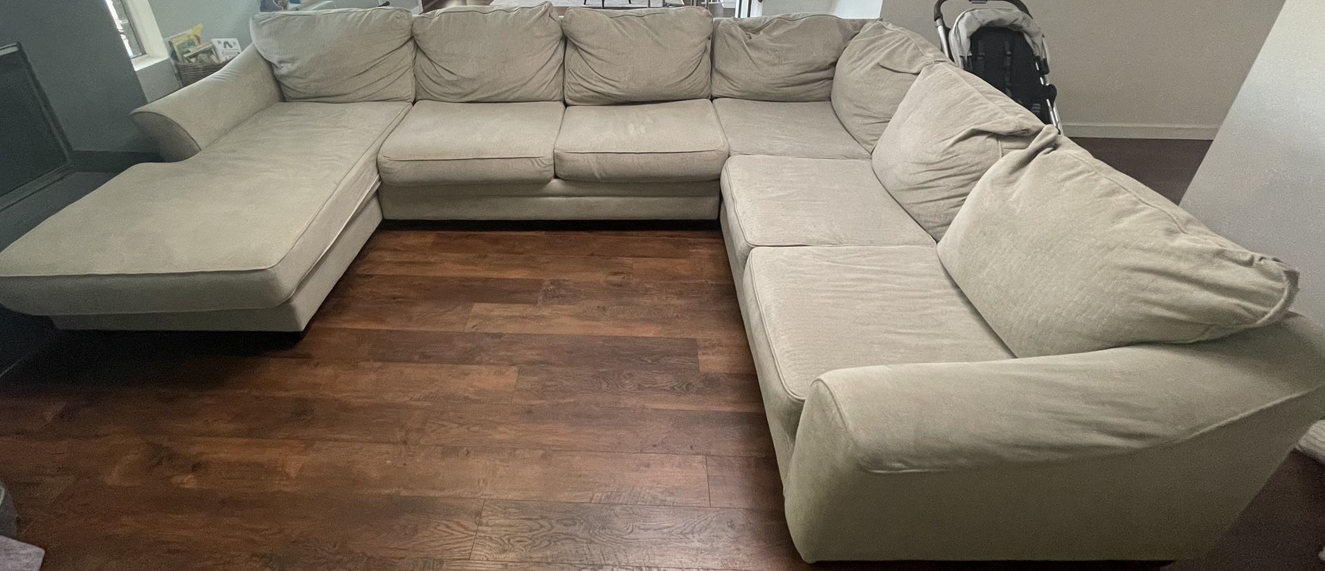 Pick Up Tomorrow 4/17 After 11am - Used Sam levitz couch - $20 To Take It away