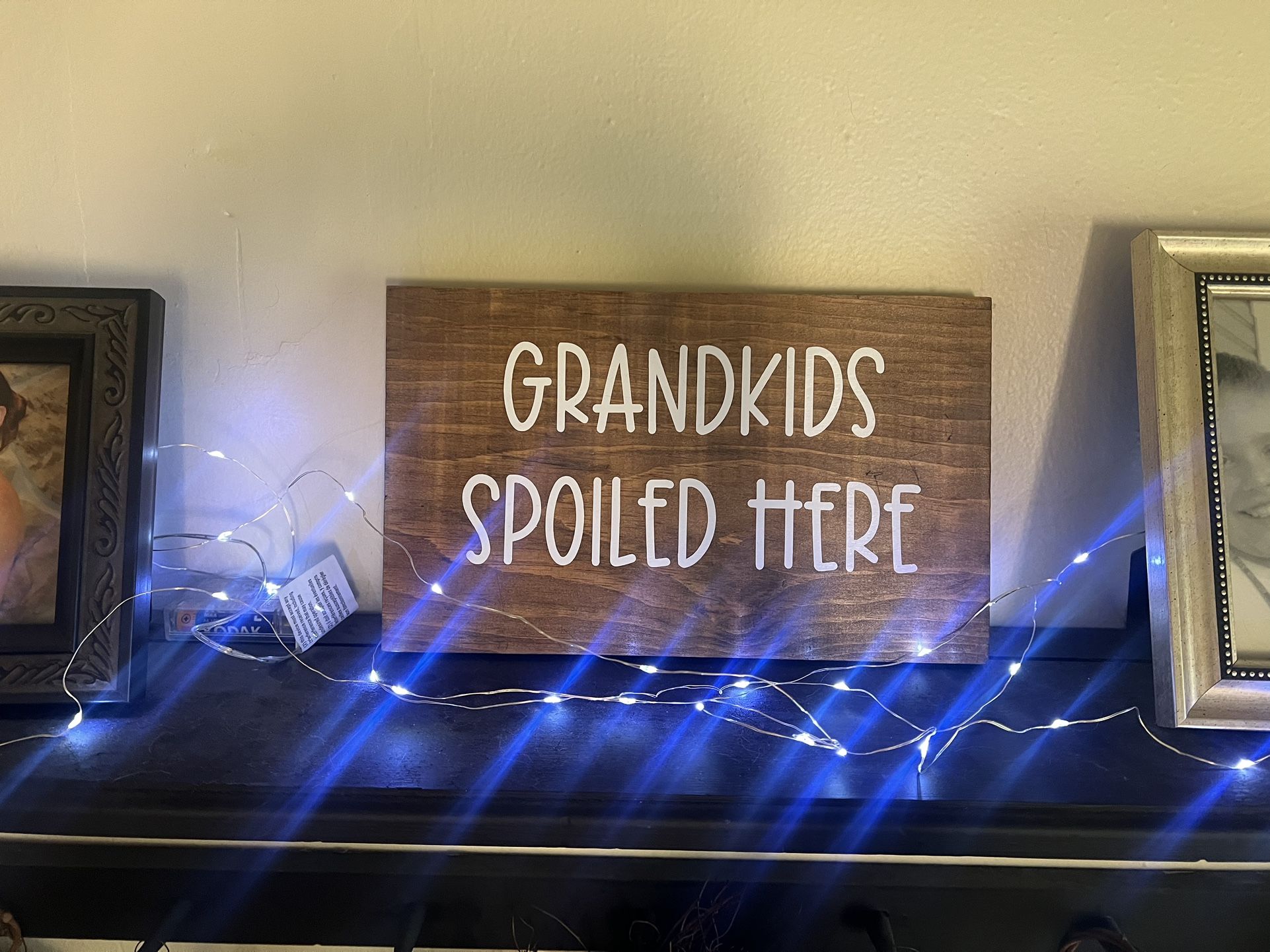 Sign an Shelf