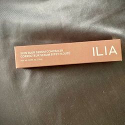 Ilia Skin Blur Serum Concealer
