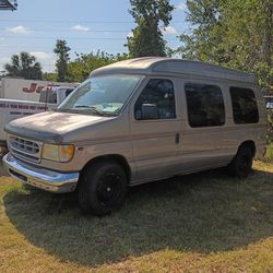 2002 Ford Econoline