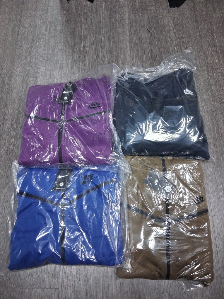 Women's UGG Classic ii