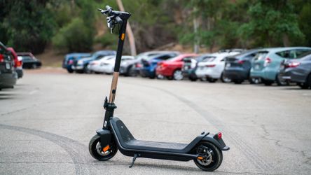 Electric scooter