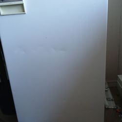 Mini Refrigerator & Freezer 