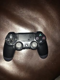 PS4 CONTROLLER