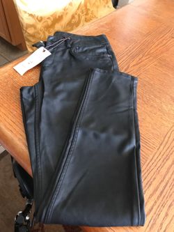 Vera Wang Imitation Leather Women’s Skinny Pants Size 2 - $30