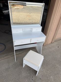 White makeup vanity