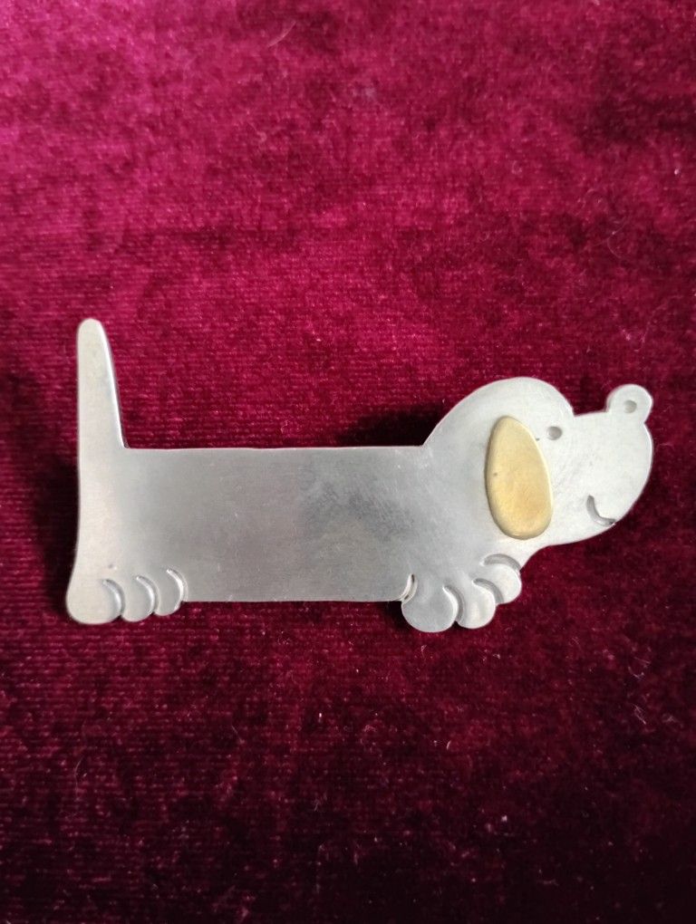 Vintage 1960's Texco Sterling Silver Dachshund Broach