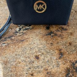 Real Walla Michael Kors brand-new