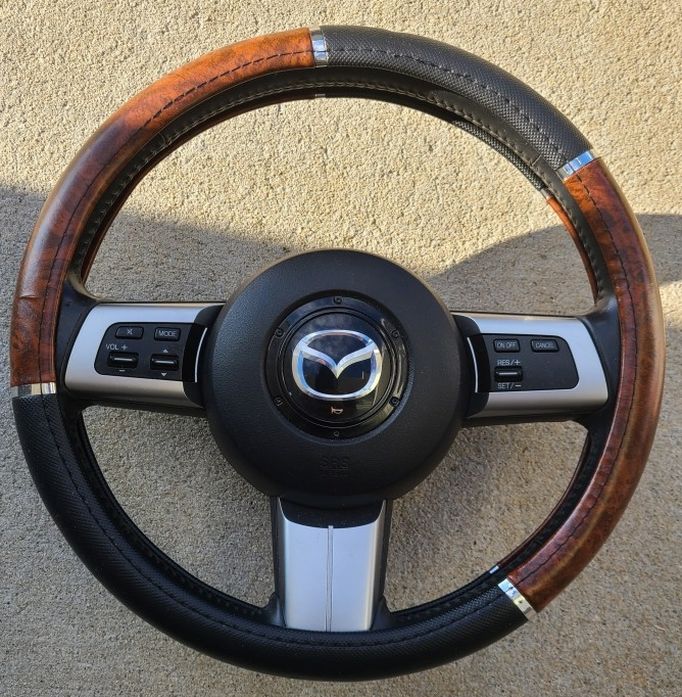 mx-5 steering wheel